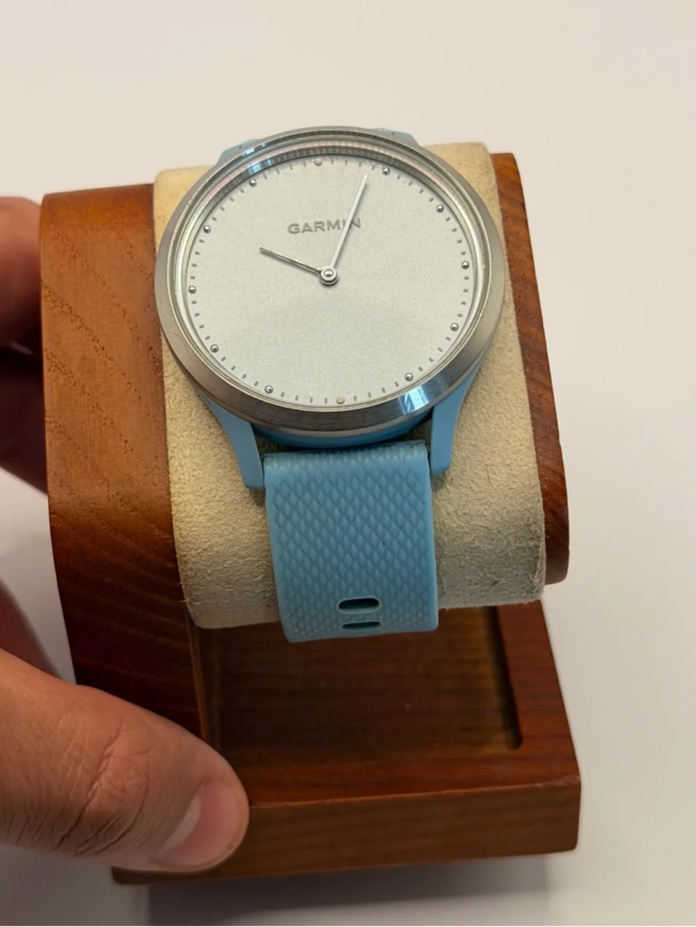 Garmin Vivomove HR (rare color, for parts)‎
